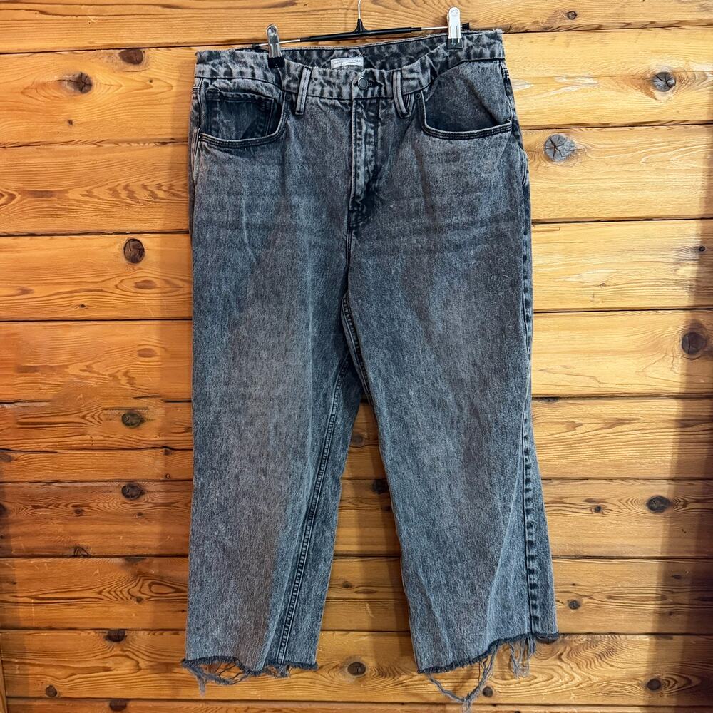 Good American Good Legs Straight Leg Jeans size 15 Gray wash